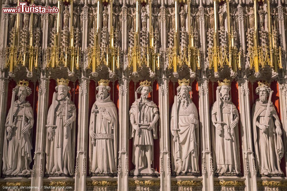 Immagine Lo schermo del coro di York Minster, noto come Kings Screen, ospita le statue di quindici Re d'Inghilterra, da Guglielmo il Conquistatore a Enrico VI - foto © chrisdorney / Shutterstock.com