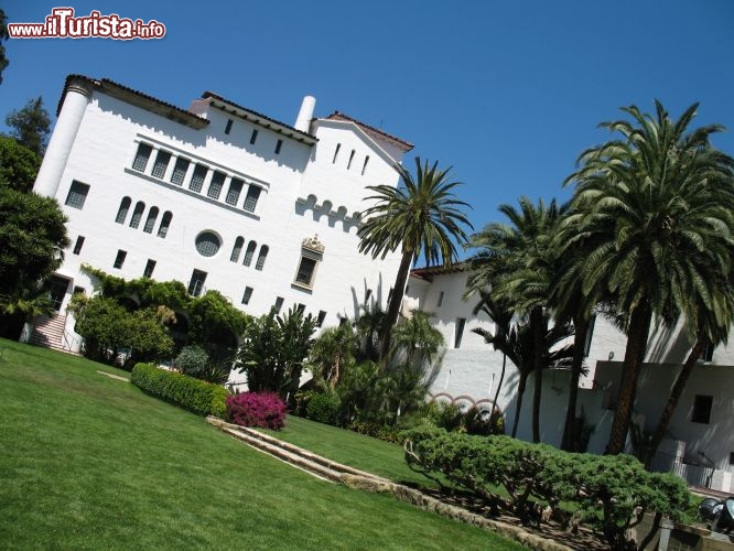 SANTA BARBARA