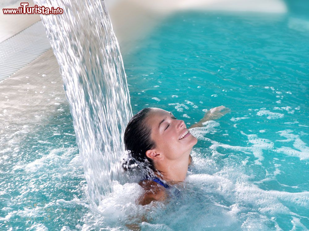 Immagine Lo Stabilimento Termale delle Terme d Rimini si trova a ridosso della spiaggia