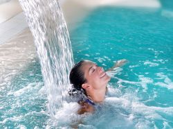 Lo Stabilimento Termale delle Terme d Rimini si trova a ridosso della spiaggia