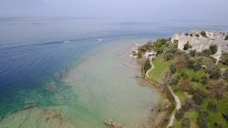 Il Lago di Garda e la Villa di Catullo a Sirmione