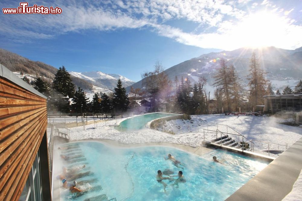 Immagine Le Terme di Bormio in inverno, uno dei tre stabilimenti termali principali della città della Valtellina