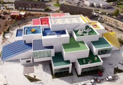 LEGO HOUSE a Billund in Danimarca il paradiso dei mattoncini di plastica assieme al vicino parco divertimenti di LEGOland