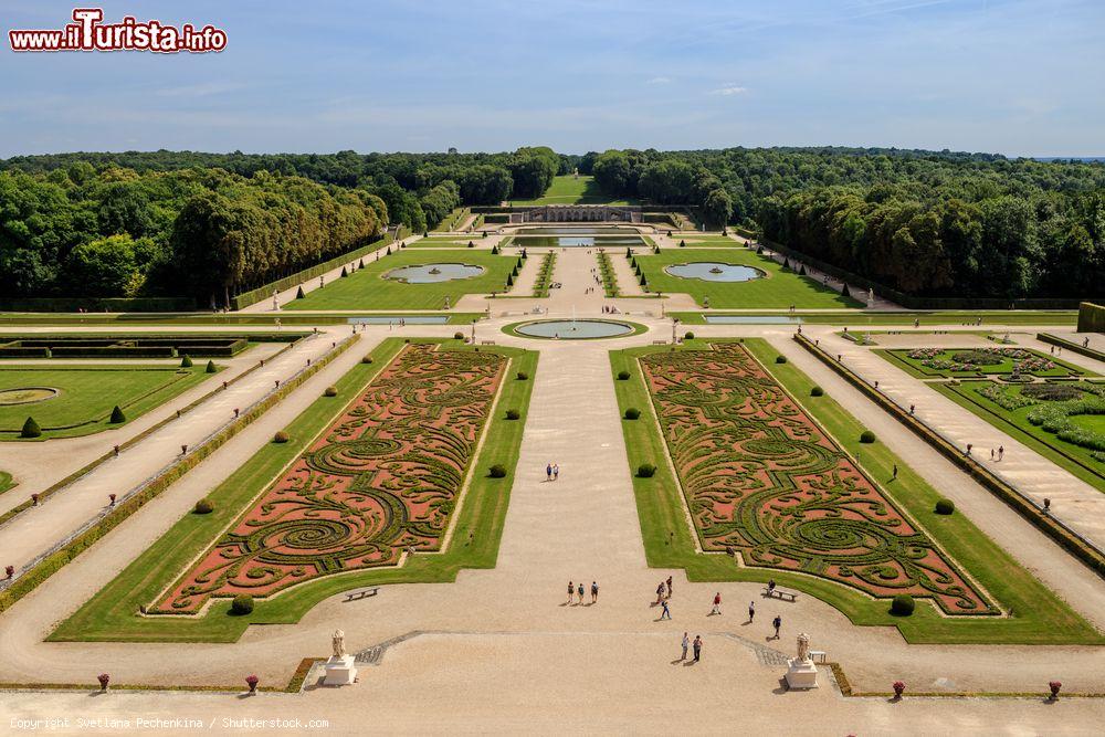 Immagine I giardini simmetrici del parco del Castello di Vaux le Vicomte in Francia. - © Svetlana Pechenkina / Shutterstock.com