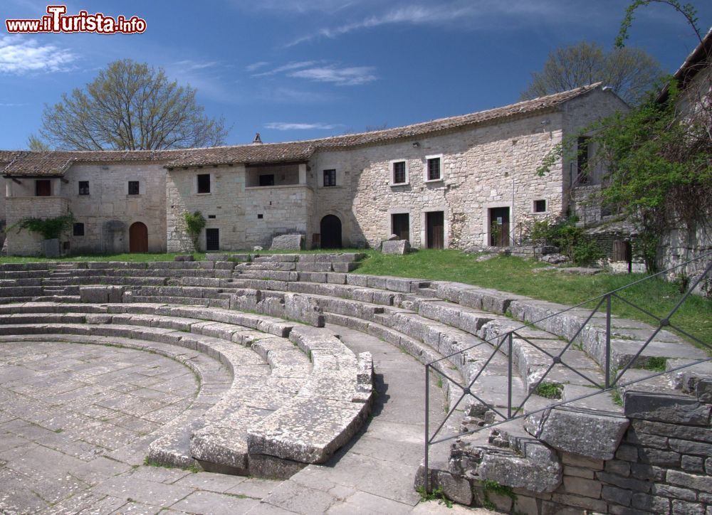 Immagine La Sepino romana sfruttava anch'essa le acque della sorgente Tre Fontane