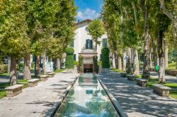 I bagni termali delle Terme di Caramanico in Abruzzo - © Stefano_Valeri / Shutterstock.com