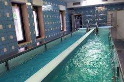 Piscina per balneoterapia alle Terme Santa Lucia di Tolentino nelle Marche