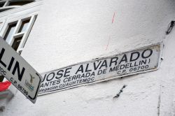 Calle jose alvarado a Colonia Roma, Città del Messico