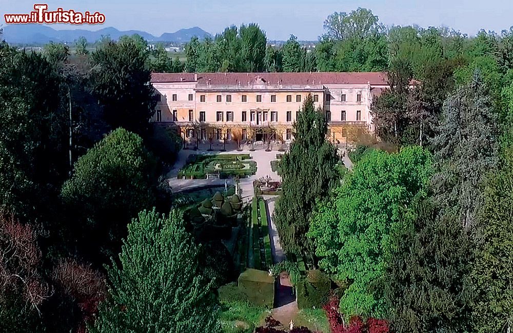 Immagine La Villa Pisani Bolognesi Scalabrin a Vescovana in Veneto  - © www.villapisani.it