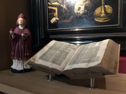 Il Museo della Bibbia di Amsterdam offre pezzi unici, opere d'arte, plastici e vario materiale utile per conoscere la storia del libro più famoso nel mondo (Olanda) © Sonja Vietto ...