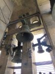 Le campane della Giralda, Siviglia: vennero aggiunte alla struttura nel 16° secolo