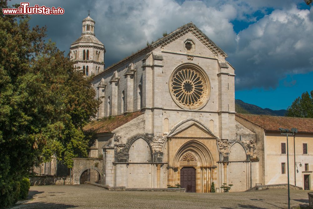 Immagine L'Abbazia di Fossanova, il monastero Cistercense a Priverno in provincia di Latina nel Lazio