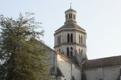 Il campanile in stile romanico dell'Abbazia di Fossanova nel Lazio