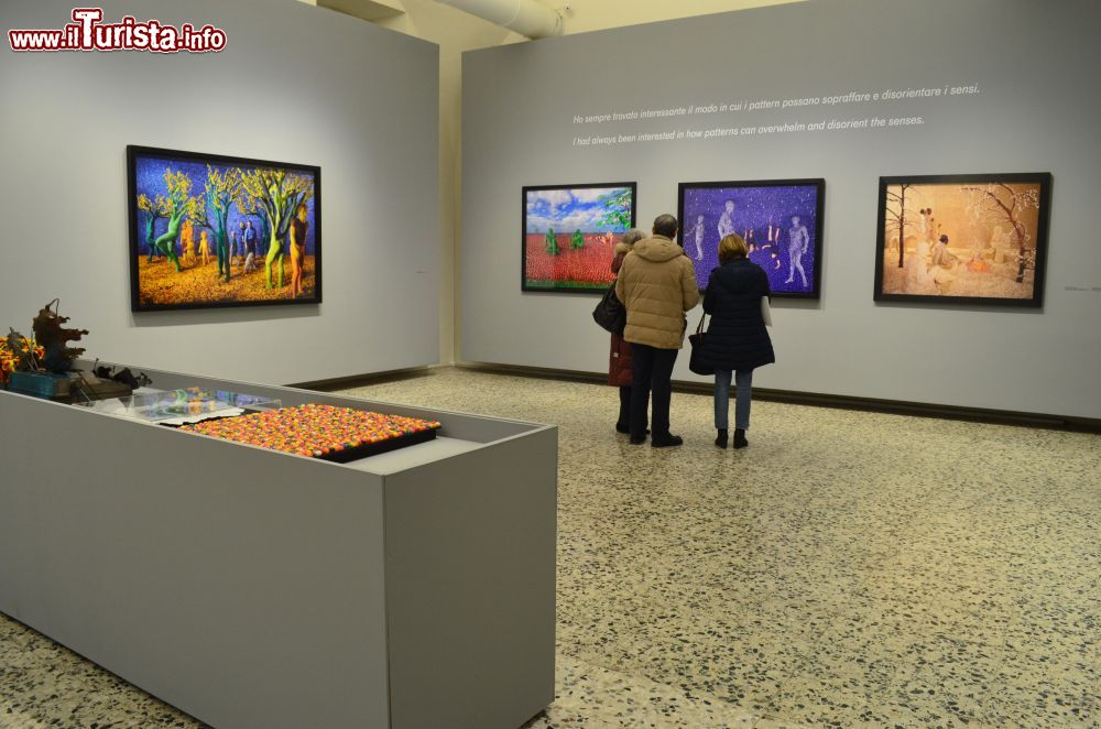 Immagine Una delle sale espositive del Centro Italiano per la Fotografia di Torino