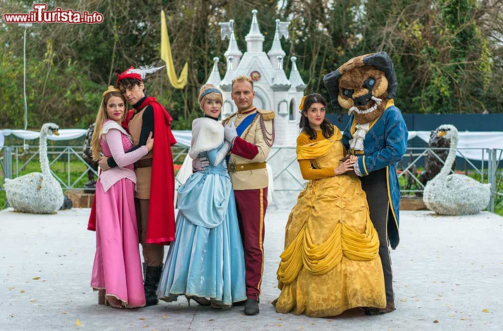 Immagine Spettacolo al Fantastico Mondo del Fantastico, il parco a tema fantasy al Castello di lunghezza a  Roma © www.fantasticomondo.it