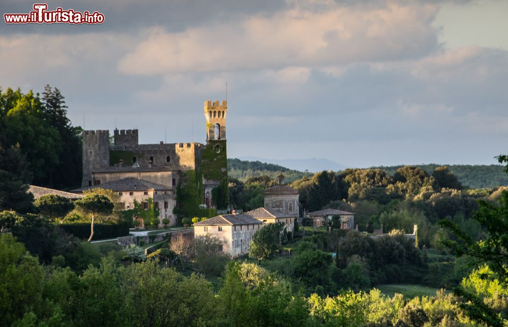 Immagine Il Castello di Celsa, una fortezza in Toscana vicino a Sovicille