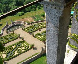 Uno scorcio del Castello e giardino di Villa Celsa a Sovicille in Toscana