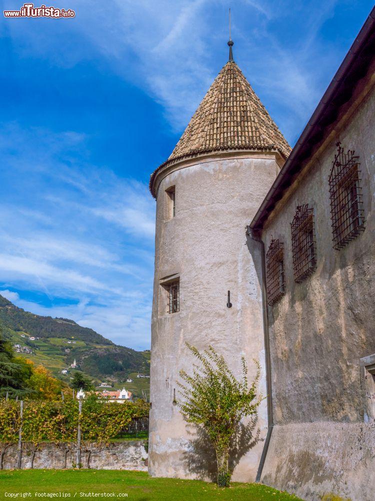 Immagine Un mastio di Castel Maretsch, una fortezza a due passi dal centro di Bolzano - © footageclips / Shutterstock.com