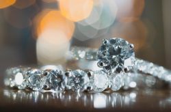Amsterdam è la patria dei diamanti e il museo  Diamond Coster il luogo perfetto per scoprire queste gemme dal grande fascino