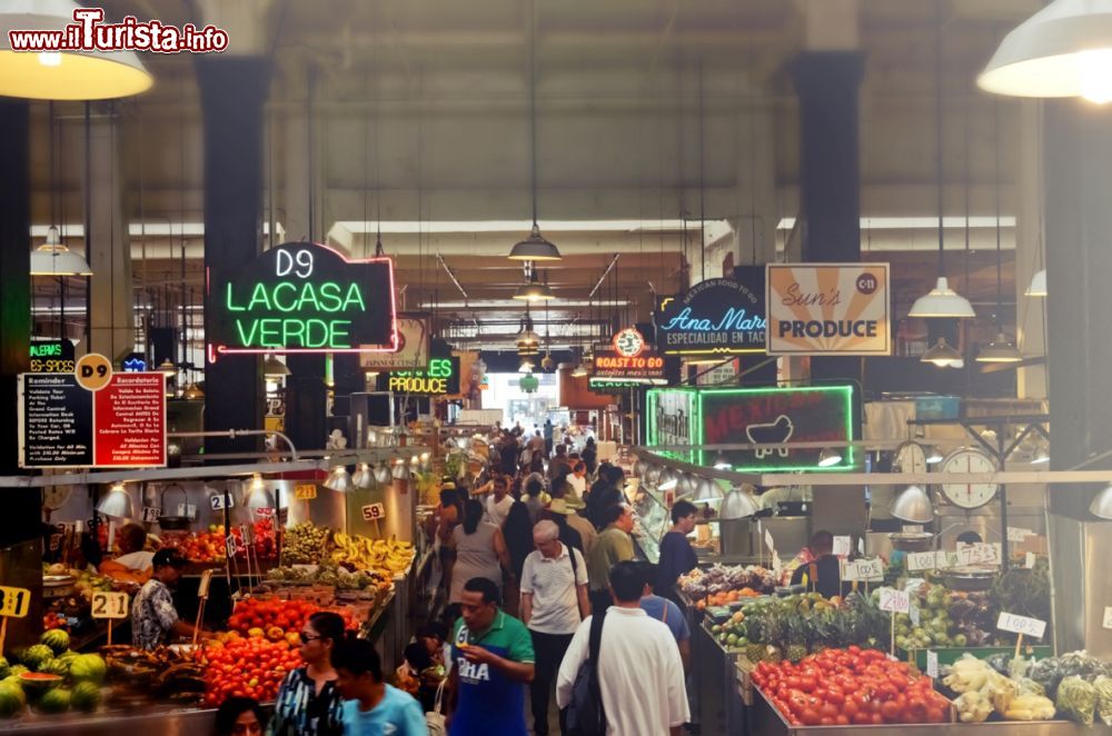 Immagine Los Angeles, California: dentro al Grand Central Market - Credit Grand Central Market