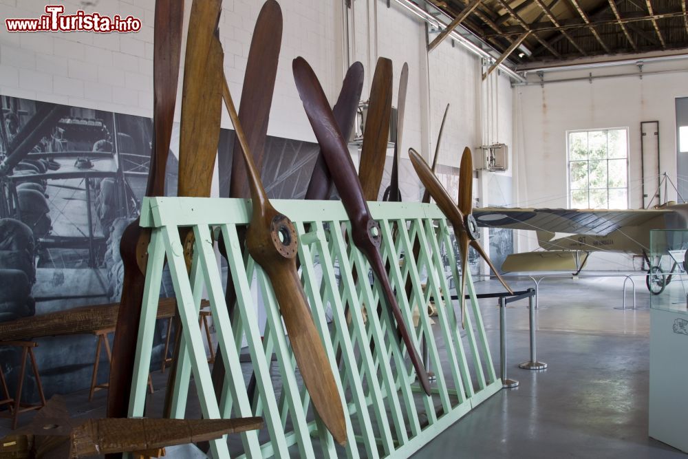 Immagine Eliche della Collezione Caproni al Museo del volo di Volandia a Malpensa
