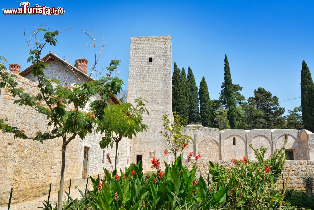 Immagine Uno scorcio del complesso architettonico dei Benedettini a Lokrum in Croazia