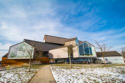 Costruita da Herzog & de Meuron, la casa della Vitra ospita un museo di design - © Kapi Ng / Shutterstock.com