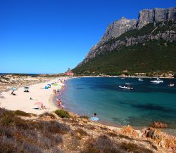 Il lido di Tavolara sul capo capo Spalmatore di Terra in Sardegna