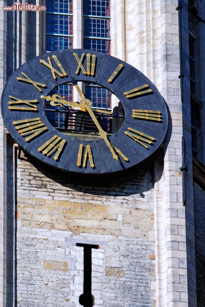 Immagine Dettaglio dell'orologio del Belfort di Bruges, Fiandre (Belgio).