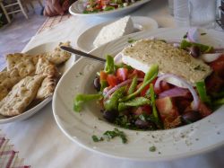 E terminiamo con la cucina greca...oltre alle ...