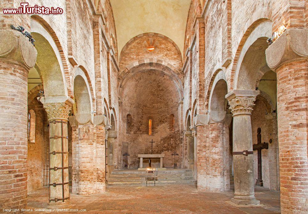 Immagine Una delle Sette Chiese di Santo Stefano a Bologna - © Renata Sedmakova / Shutterstock.com