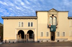 Ingresso al Museo della Scineza e della Tecnologia di Milano, uno dei musei top in Lombardia - © ArtMediaFactory / Shutterstock.com
