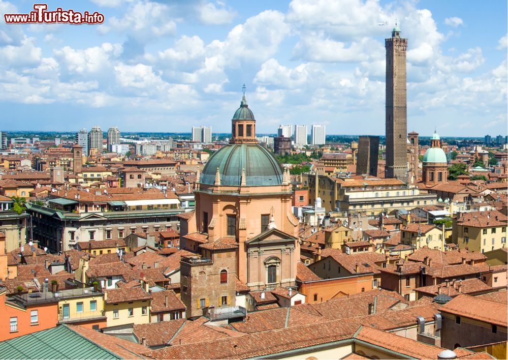 Cosa vedere e cosa visitare Santuario di Santa Maria della Vita