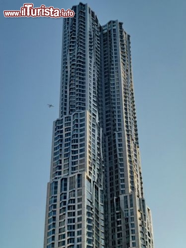 Skyscraper di Frank Gehry 