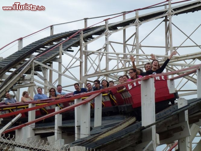 La storica montagna russa di Coney Island: Cyclone