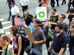 Le proteste di piazza a Wall Street, la crisi ...