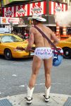 Il Lato B del Naked Cowboy