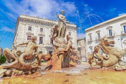 La Fontana di Diana in Piazza Archimede a Siracusa, Isola di Ortigia