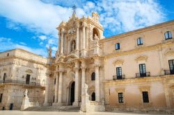 Piazza del Duomo e la Cattedrale di Siracusa, Isola di Ortigia