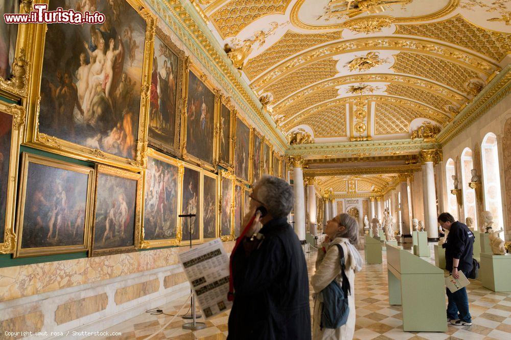 Immagine La galleria dei dipinti del Castello di Sanssouci a Potsdam voluto da Federico II di Prussia - © umut rosa / Shutterstock.com