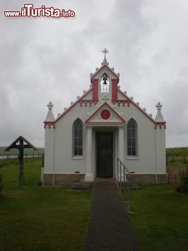 Is. Orcadi - Italian's Chapel