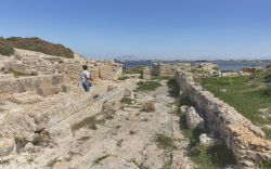 La visita alle rovine fenicie che si trovano a Mozia, isola vicino a Marsala in Sicilia