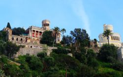 Il Forte di Mont Boron domina la città ...