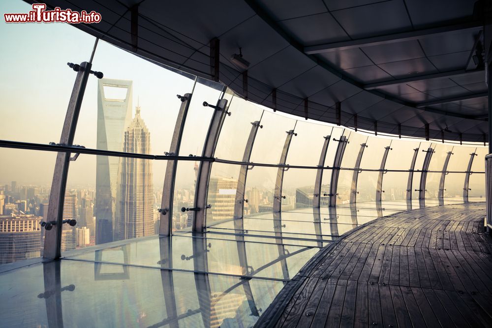 Immagine Una delle terrazze panoramiche della Oriental Pearl Tower di Shanghai