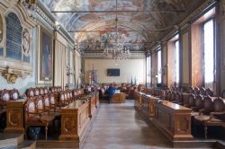 La Sala Consigliare del Municipio di Bologna, Palazzo d'Accursio - © Massimiliano Donati / Shutterstock.com