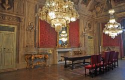 La Stanza Rossa Maurizio Cevenini dentro a Palazzo d'Accursio a Bologna - © claudio zaccherini / Shutterstock.com