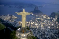 Il simbolo di Rio de Janeiro: la statua del Cristo Redentore sul monte Corcovado