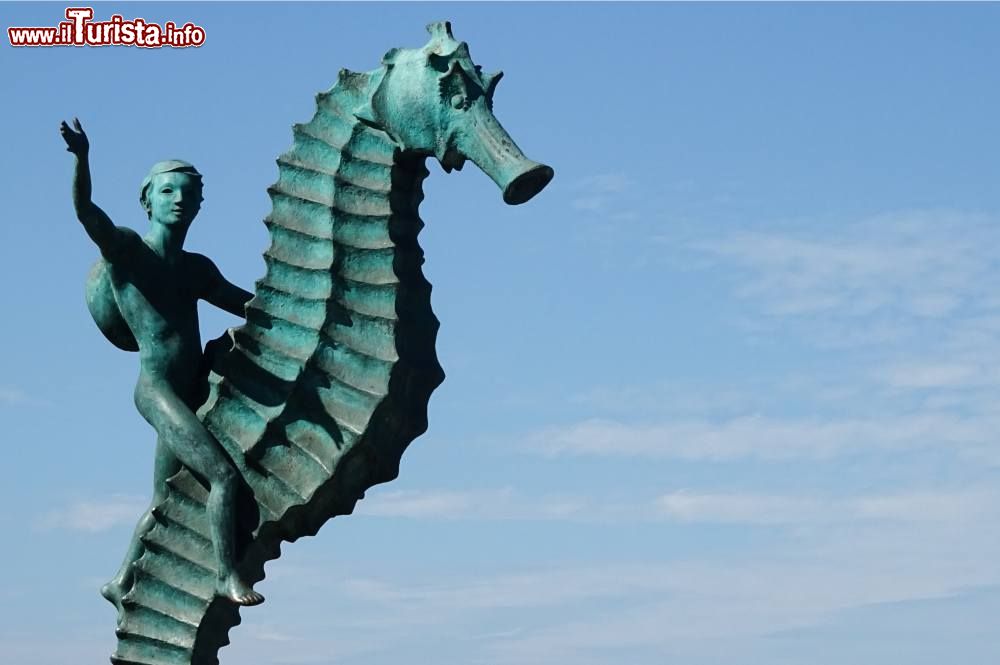 Immagine La scultura del Cavalluccio di mare a Puerto Vallarta in Messico