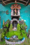 Un altare dedicato a San Judas Tadeo presso l'embarcadero Xochimilco (Città del Messico).
