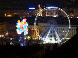 Fte des Lumires 2011: Place Bellecour vista ...